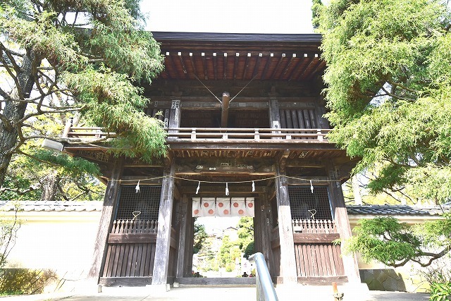 鐘楼門(寛延2年・1749)　市内最古.jpg