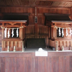 住吉神社(左）と八雲神社(右).jpg