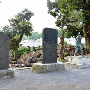 高木神社社殿改修記念碑_モニュメント・高木獅子舞.jpg